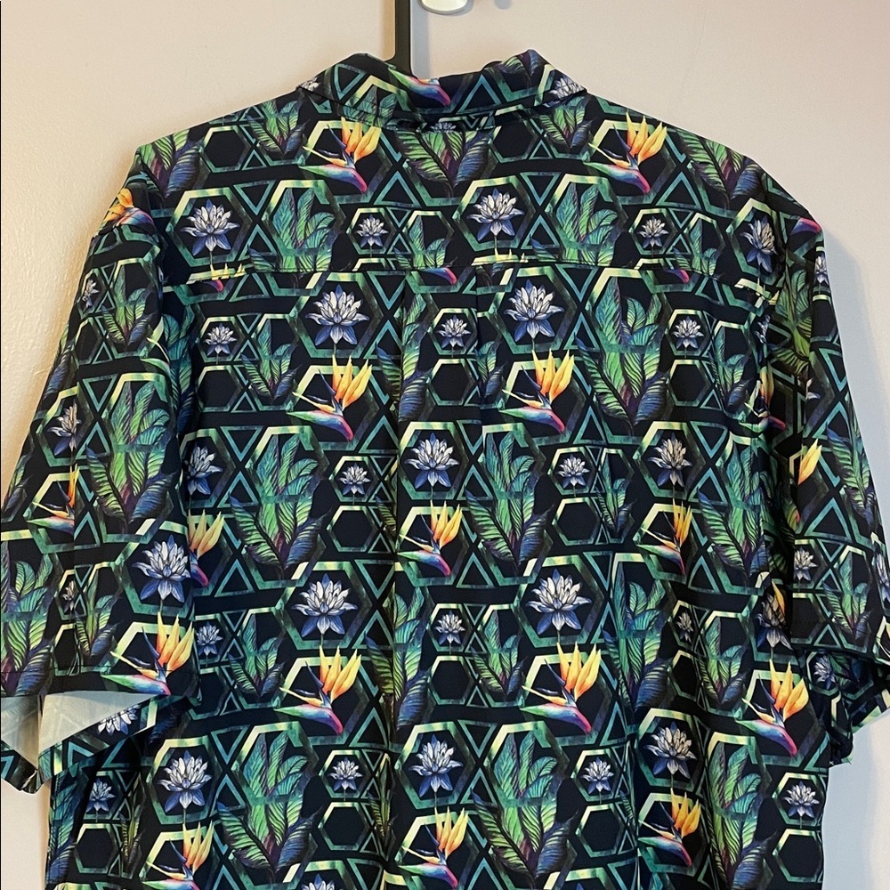 WESC Oden Geo Floral Acp Button Front Shirt Floral Abstract Design size L - Picture 12 of 15
